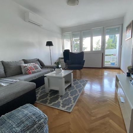2 bedroom apartment/parking/market Split Eksteriør bilde