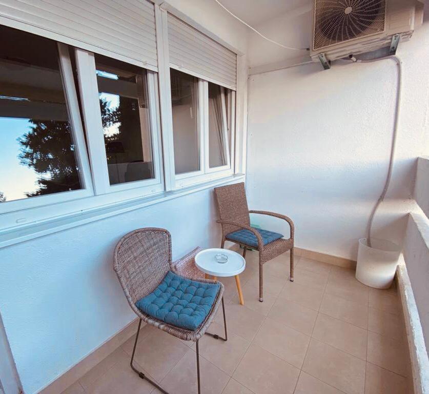 2 bedroom apartment/parking/market Split Eksteriør bilde
