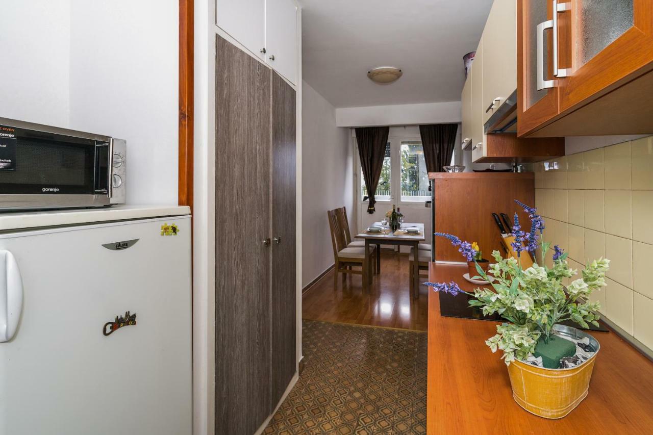 2 bedroom apartment/parking/market Split Eksteriør bilde
